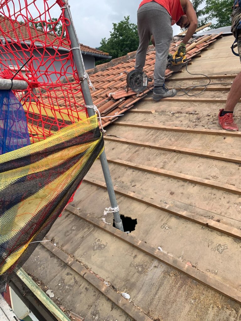 Rehabilitación Completa de Cubierta en Zalla